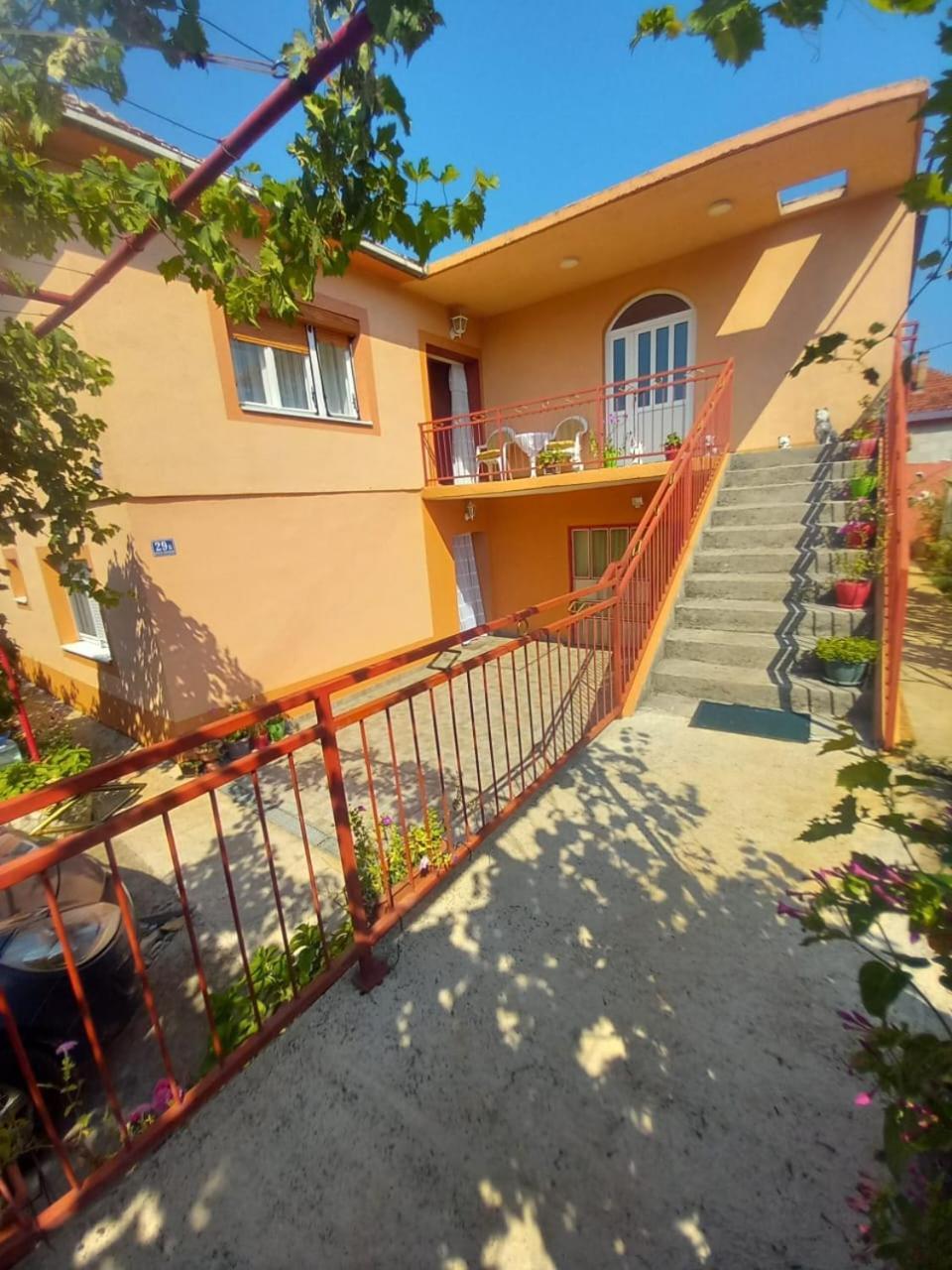 Ferienwohnung Stan Uljarevic Bileća Exterior foto